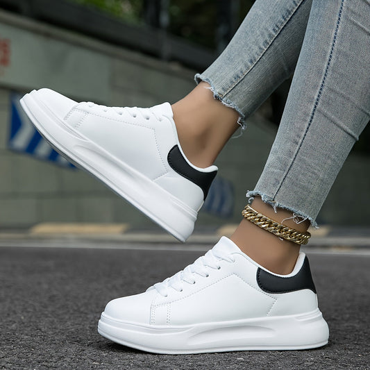 Women’s Clean Low-Top Platform Trainers – Lace-Up Everyday Sneakers