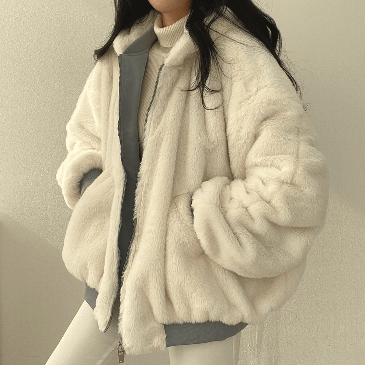 Women’s Fleece-Lined Oversized Winter Jacket – Soft Warm Hooded Coat