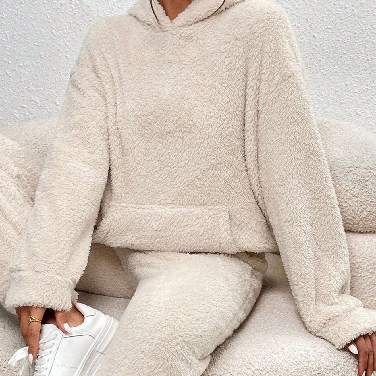 Women's Ultra-Soft Loungewear Set | Fuzzy Fleece Hoodie & Straight Leg Pants | Plush Teddy Two-Piece Sweatsuit | Cozy Relaxed Fit