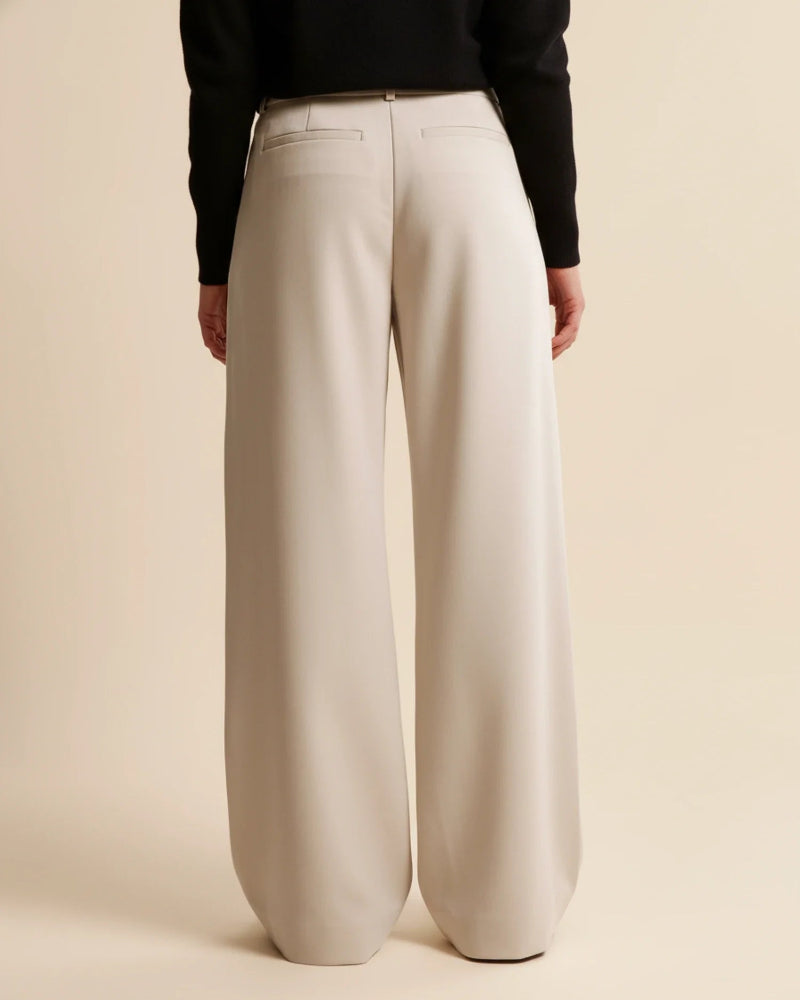 Women’s Wide Leg High Waisted Trousers - Tailored Pleated Front Trousers - Spring Transition Workwear & Smart Casual