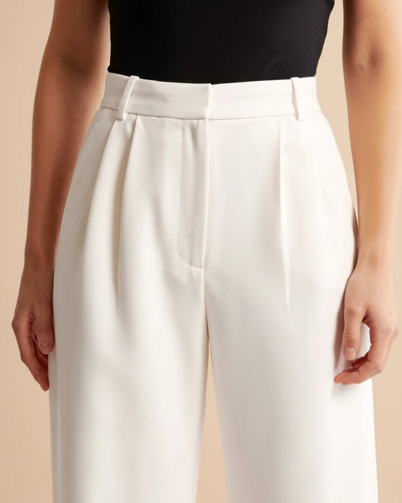Women’s Wide Leg High Waisted Trousers - Tailored Pleated Front Trousers - Spring Transition Workwear & Smart Casual